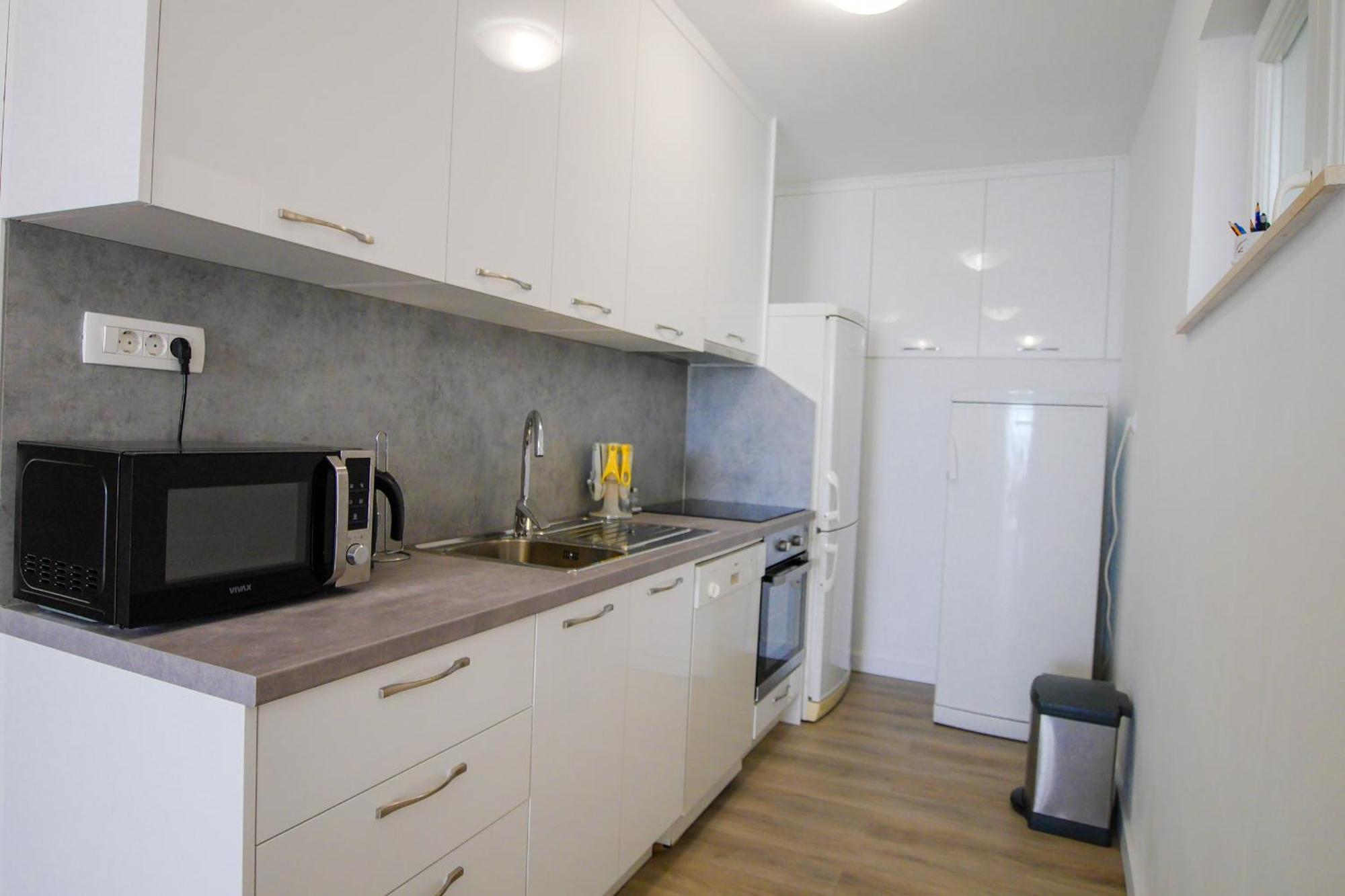 Lemon Tree Apartment *